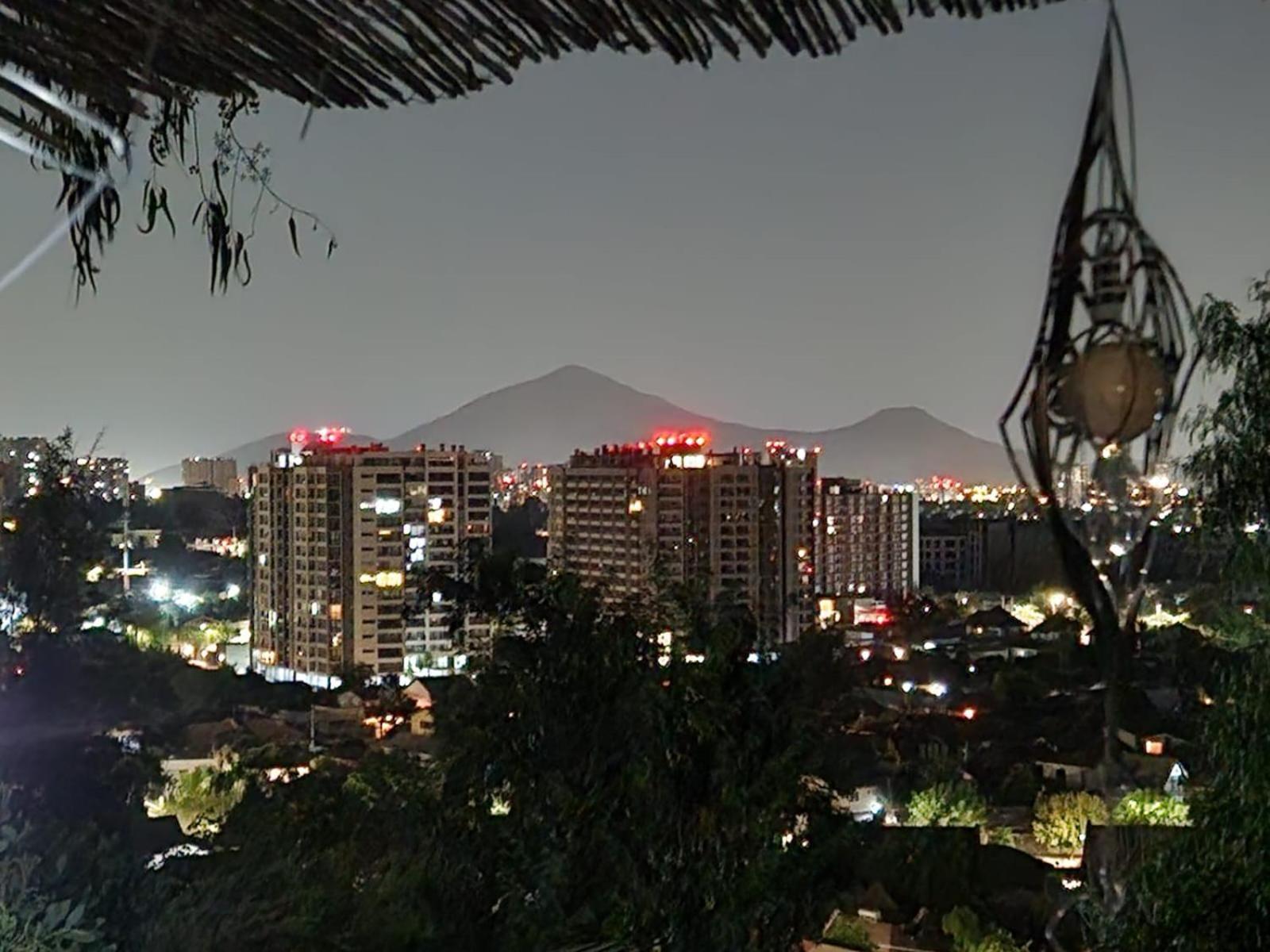 Nuevovalpo Hillside Homestay ซานติอาโก ภายนอก รูปภาพ